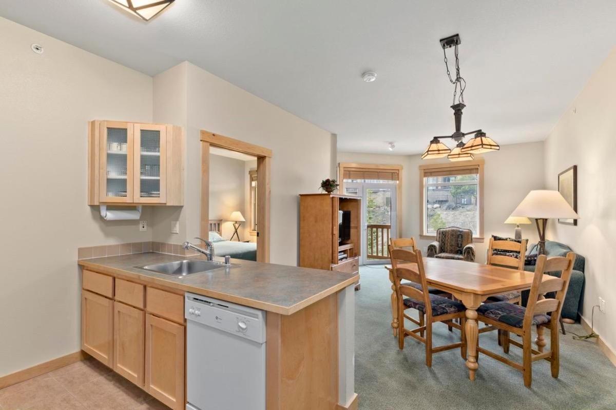 Sunstone Lodge By 101 Great Escapes Mammoth Lakes Pokoj fotografie
